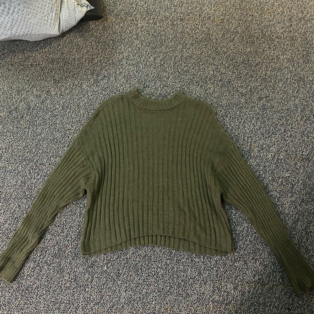 Mock neck Sweater